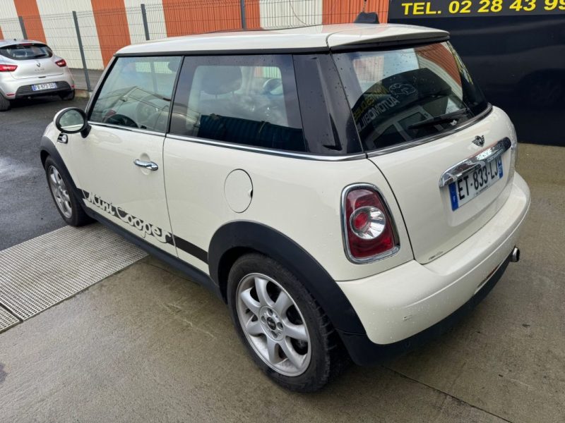MINI MINI COOPER 2.0D 112CV BVA 