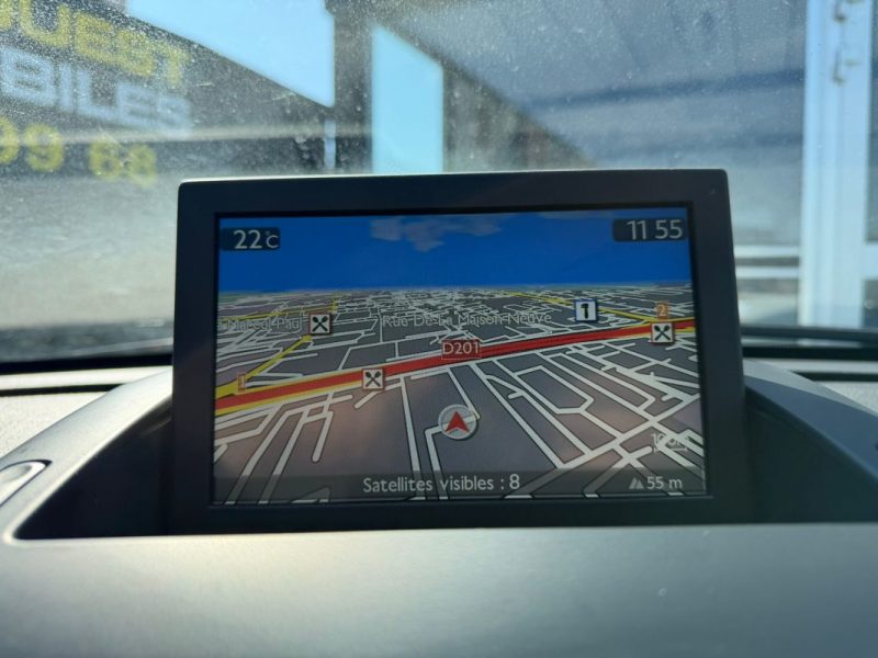 PEUGEOT 3008 1.6 HDI 115CV S&S ALLURE 