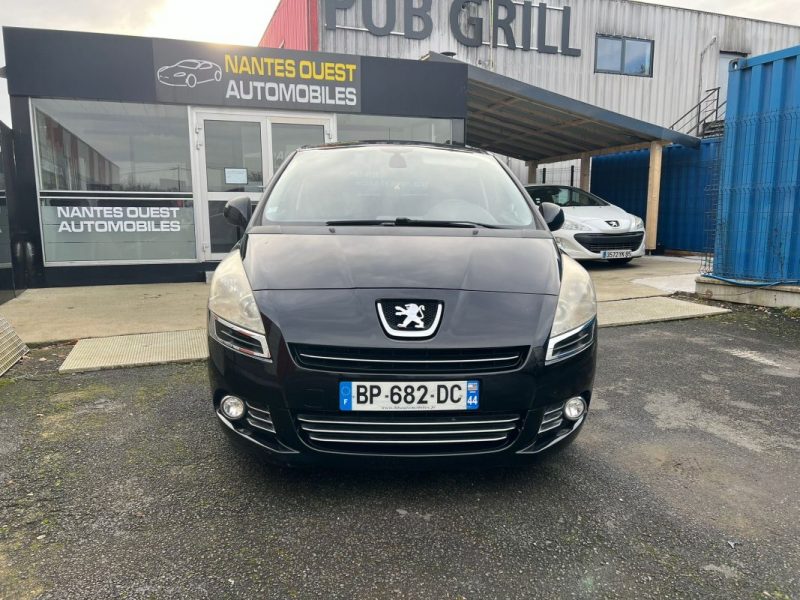 PEUGEOT 5008 1.6 HDI 112CV PREMIUM 7 PLACES