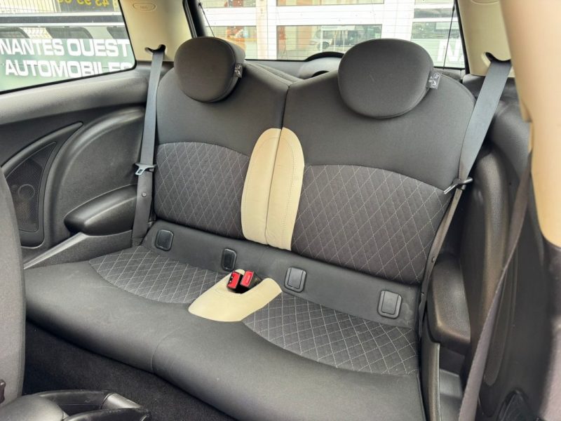 MINI MINI COOPER 2.0D 112CV BVA 