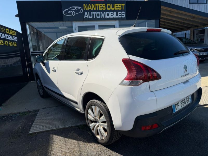 PEUGEOT 3008 1.6 HDI 115CV S&S ALLURE 