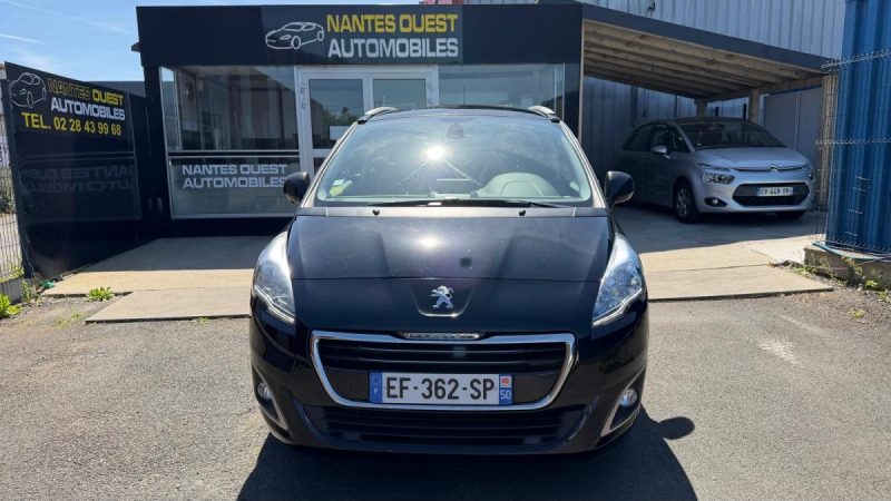 PEUGEOT 5008 1.6 HDI 120CV S&S STYLE EAT6 