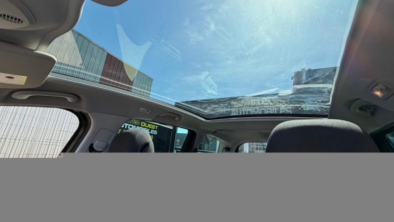 PEUGEOT 5008 1.6 HDI 120CV S&S STYLE EAT6 