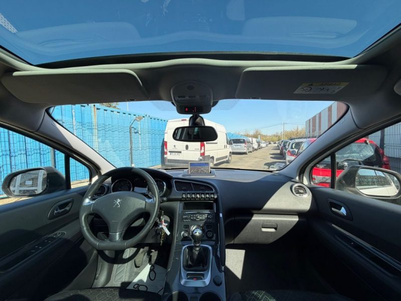 PEUGEOT 3008 1.6 HDI 115CV S&S ALLURE 
