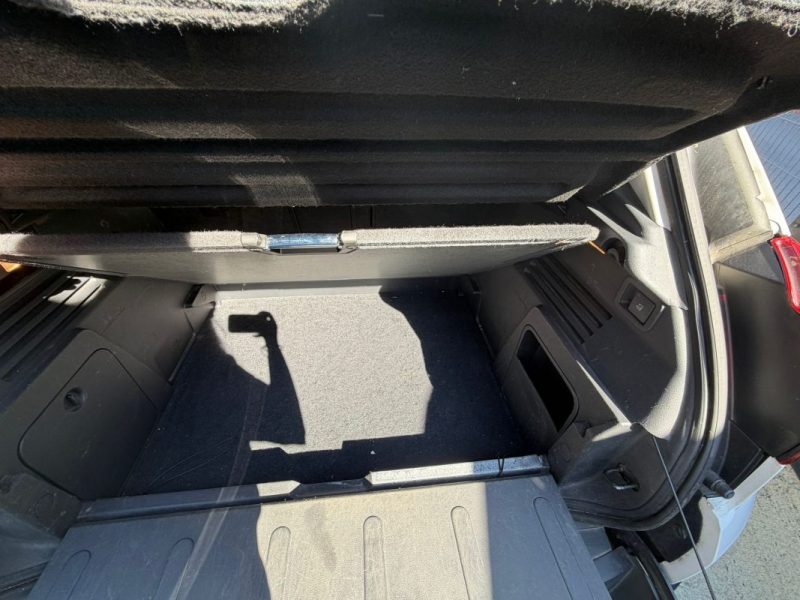 PEUGEOT 3008 1.6 HDI 115CV S&S ALLURE 